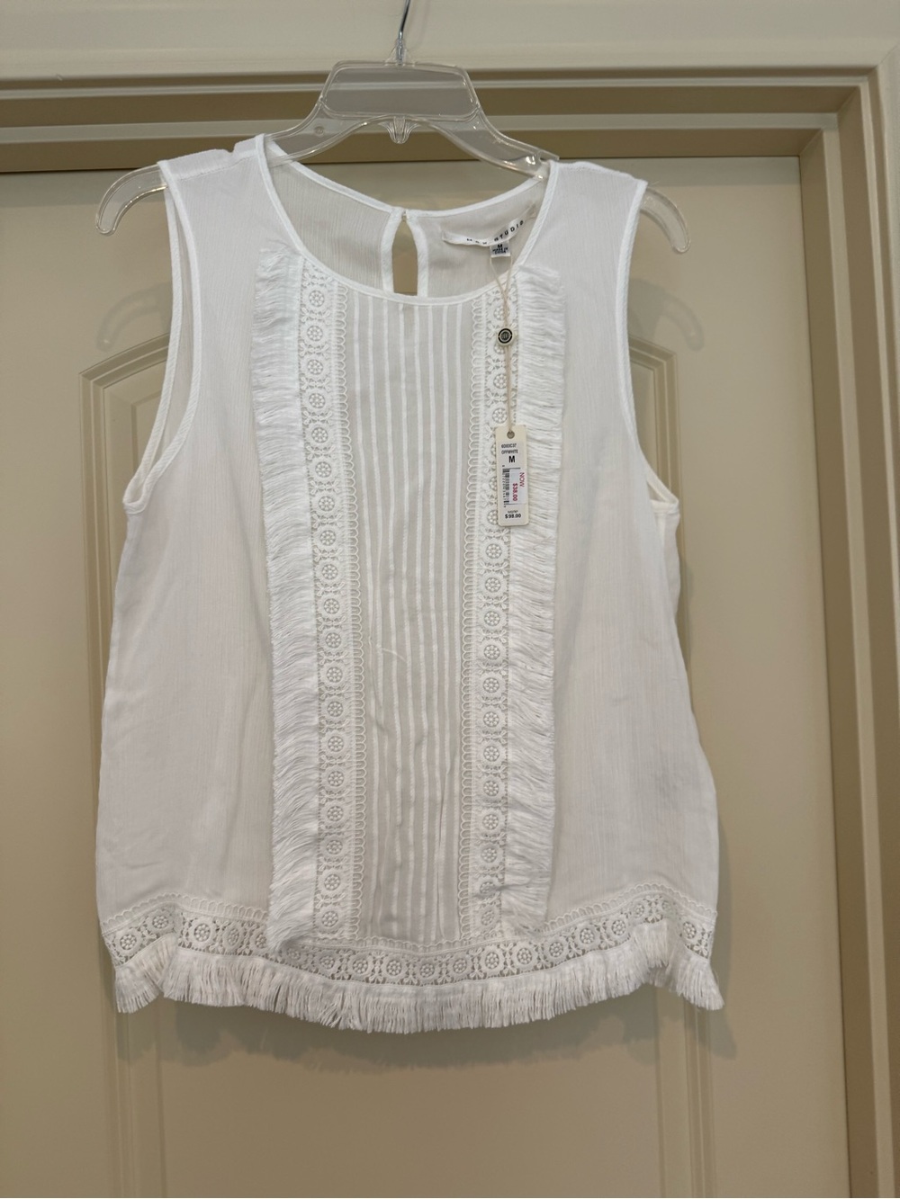Max Studio White Fringe Lace-Trim Sleeveless Tank